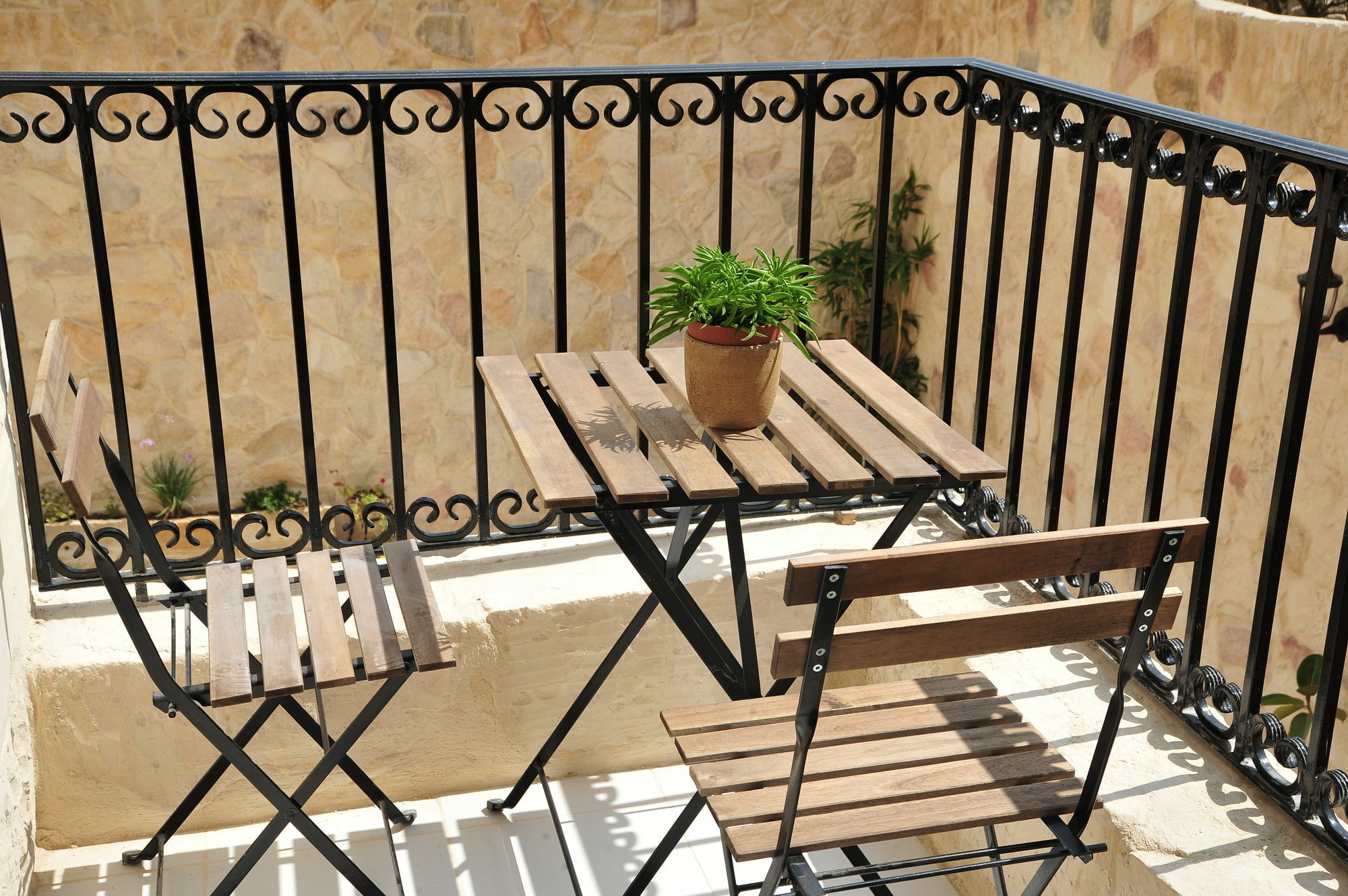 The Stonehouse Saint Julian's Exterior foto