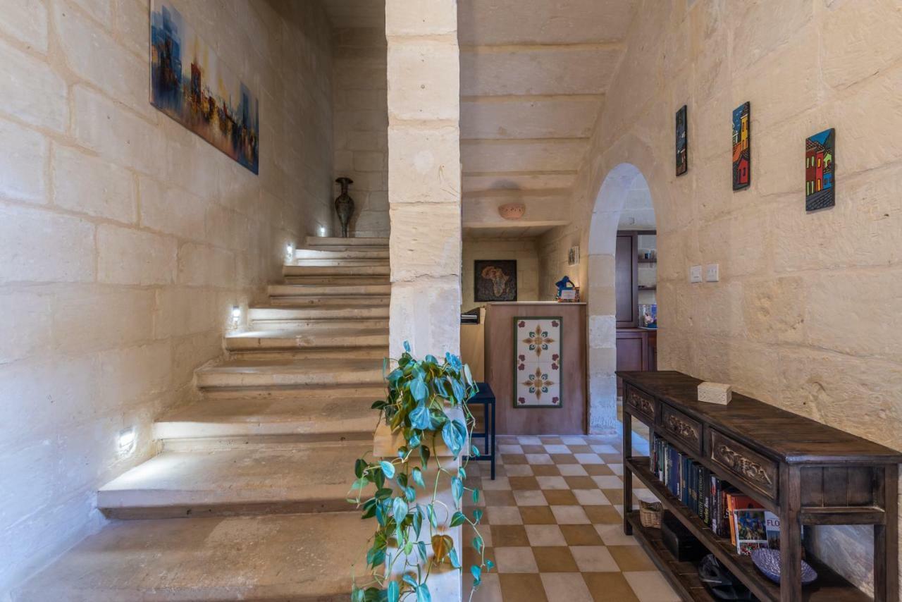 The Stonehouse Saint Julian's Exterior foto
